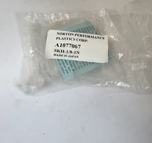 NORTON PERFORMANCE PLASTIC CORP A1077067 SKH-1/8-1N TEE FITTING (BR3.6B15) - Picture 1 of 4