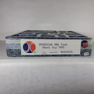 Kit modellino AMR Porsche 956 BP Trust Mont Fuji scala 1/43 metallo sigillato non assemblato - Foto 1 di 8
