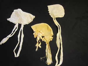 lot of 3 vintage Victorian CHILD'S BONNETS or BABY'S CAPS, Crochet and Fine Lace - Picture 1 of 24