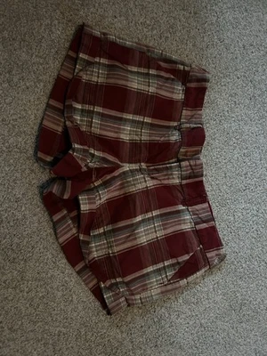 Pantalones cortos a cuadros para mujer Maurice’s talla 11/12 borgoña/bronceado/verde azulado Foto 1 de 4