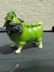 Westland Giftware - Pugnacious Pea Pug Figurine Green - Picture 1 of 4