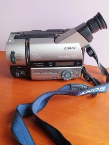 Sony ccd-tr840 e Hi8 - Foto 1 di 9
