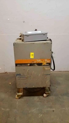 Gabinete de alimentação RELIANCE MaxPak unidade VF (SKU: 2001AA)(2001AA) - Imagem 1 de 4