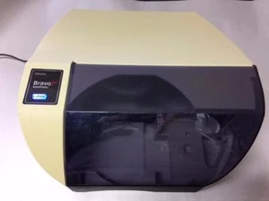 PRIMERA BRAVO SE CD DVD AUTO PRINTER W/ POWER SUPPLY (FOR PARTS) AS IS - Picture 1 of 6