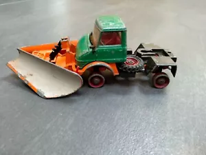 Corgi Major Toys No. 1150 - Mercedes Unimog 406 + Snow Plough - Spares or Repair - Picture 1 of 13