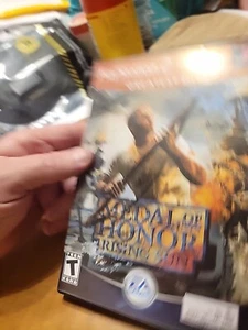 Medal of Honor: Rising Sun (Sony PlayStation 2, 2003) CIB - Picture 1 of 3