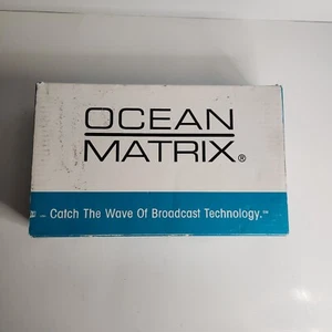 OCEAN MATRIX 1:8 VIDEO DISTRIBUTOR OMX-7027 W/ Box And Instructions - Picture 1 of 8