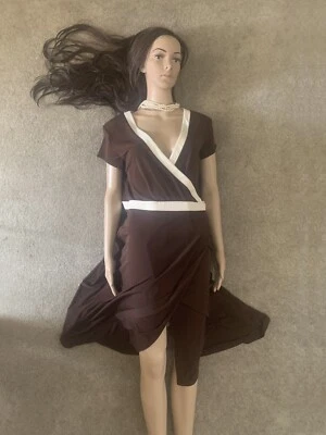 MAX and CLEO Dress Brown Stretch Elegant V-Neck Ruched Sides Cap Sleeve Size L - Image 1 of 4