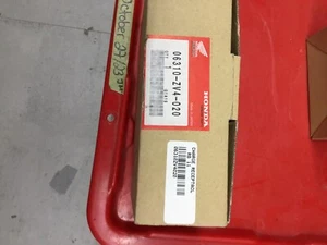 Honda Outboard Motor Charge Receptacle 06310-ZV4-021 - Picture 1 of 2
