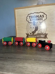 BRIO CLASSIC TRAIN TIPPER #33310 ! THOMAS TRAIN COMPATIBLE ! - Picture 1 of 8