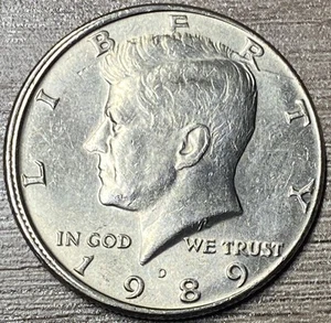 1989 D Kennedy Half Dollar Mint Error - Misaligned Die FREE SHIPPING!!! - Picture 1 of 2