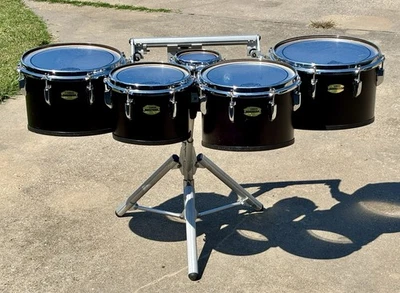 Paquete de batería Yamaha Field-Corps MQ-8300 Marching Quints en muy buen estado+ Foto 1 de 4