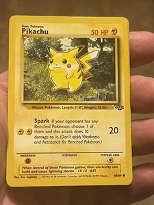 Pokémon TCG Pikachu Jungle 60/64 Regular Unlimited Common - Picture 1 of 3