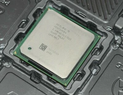 Free shipping Intel Pentium 4 2.8 GHz 533 MHz 512KB Socket 478 SL6PF CPU - Image 1 of 3