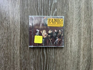A Fever You Can't Sweat Out by Panic! at the Disco CD 2005 SEALED HYPE STICKER - Imagen 1 de 2