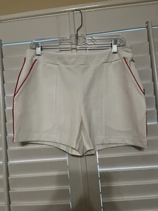 Boast Women’s Tennis Shorts White with Red Piping Size Medium - Picture 1 of 4