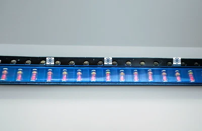 50 件 ZMM5235B-7 ZMM5235B Vishay 6.8V 0.5W Zener 二极管 MiniMELF SOD-80 — 第 1/2 张图片