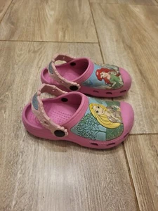 Crocs Disney Princess Clogs Girls C10 C11 - Picture 1 of 9