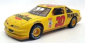 Ertl 1/18 Scale Diecast 7348 - Pontiac #30 Pennzoil Michael Waltrip - Picture 1 of 5