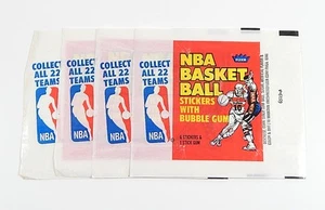 Lote de (4) envoltorios de paquete de cera de baloncesto Fleer NBA Fleer 1979-80 - Imagen 1 de 2
