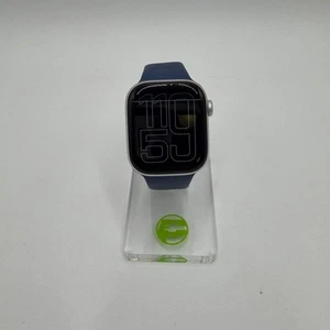 Solo GPS Apple Watch Series 10 42MM Aluminio Plateado + Banda Deportiva Azul MWWA3LW/A - Imagen 1 de 7