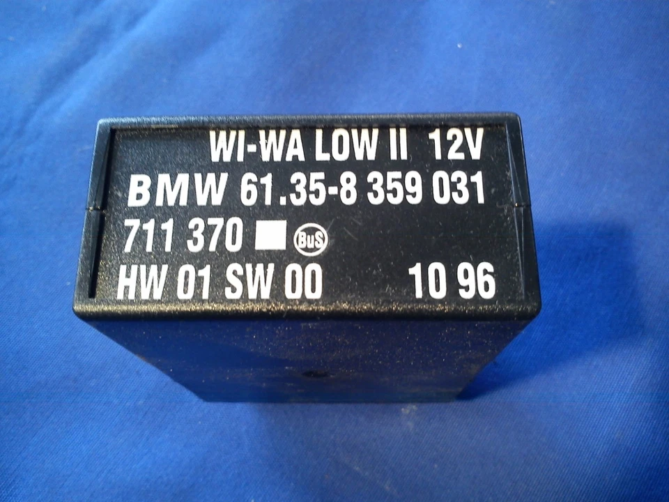 BMW Serie 3 E36, Serie 5 E34, Z3, Centralina Lavaggio, 8 359 031, 8359031 - Immagine 1 di 1