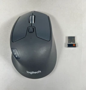Logitech M720 Multi-Device Wireless Mouse w/Receiver Black M-R0062 Tested - Picture 1 of 11