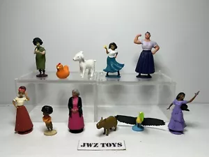 Set mini figure Disney Encanto Movie Bruno Luisa nonna ecc. - Foto 1 di 7