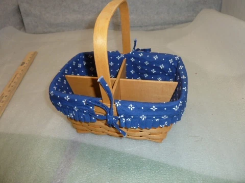 Vintage Longaberger Baskets Handwoven 11X7X5 SIGNED DIVIDER 1999 Cover