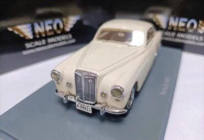 MG Arnolt TD 1953 White Neo 1/43 - Image 1 of 4