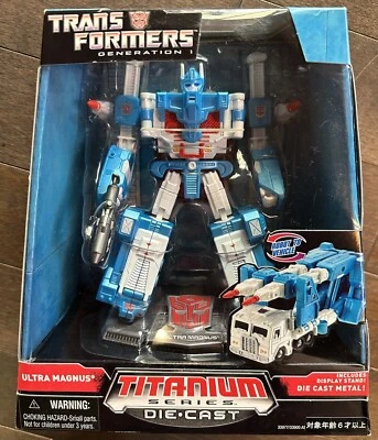 Hasbro Die Cast Transformers Generation Titanium Serie ULTRA MAGNUS G1 NEW Seal - Image 1 of 2