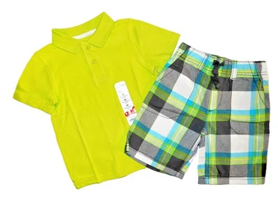 CARTERS, JUMPING BEANS NUEVO CON ETIQUETAS NIÑOS TALLA 4T VERDE BRILLANTE POLO Y PANTALONES CORTOS A CUADROS Foto 1 de 4
