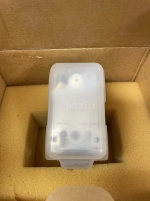 Honeywell 10-38C Direct Pneumatic Space Temperature Sensor TP974A 2000 3 - Image 1 of 4