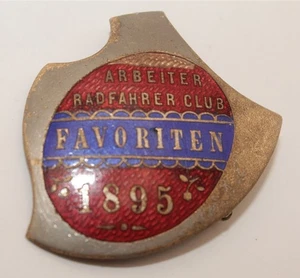 VINTAGE 1985 ARBEITER RADFAHRER CLUB LAPEL PIN 1 3/8" WIDE x 1 1/2" TALL - Picture 1 of 2