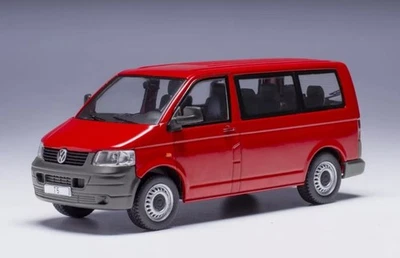 IXOMODELS, VOLKSWAGEN T5 2003 Rosso, 1/43,  IXOCLC564N.22 - Immagine 1 di 2