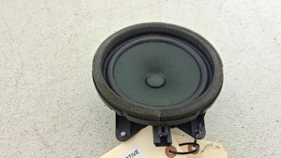 Altavoz de audio puerta trasera izquierda o derecha Volvo XC90 2016-2025 OEM Foto 1 de 4