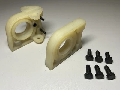 Sg Racing Car Futura Montecarlo Indy Rodeo Vintage Rc Robbe 1/8 Supporti - Immagine 1 di 4