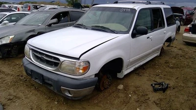 Radiator ID XL2H-8005-DA Fits 01-03 MAZDA B-4000 461929 Foto 1 de 4