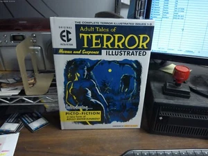 Envoltura retráctil original Al Feldstein The EC Archives: Terror Illustrated (tapa dura) - Imagen 1 de 2