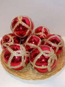 Set Of 7 Red And Gold Glitter Fancy Plastic Shatter Resistant Round Ornaments - Picture 1 of 7