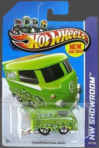 Hot Wheels HW Showroom 2013 Green Volkswagen Kool Kombi Car #169/250 - Picture 1 of 2