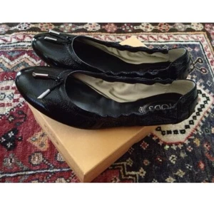 Neu TOD'S Tods Dee Ballerina Lackleder Flats Fahrschuhe Mokassins 41,5 - Bild 1 von 9