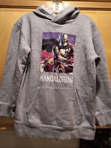 Star Wars The Mandalorian Gray Sweatshirt Hoodie Youth Large (14-16) - Picture 1 of 12
