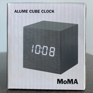 MOMA ALUME CUBE CLOCK BEVERLY CENTER MUSEUM OF MODERN ART NY 2016 NATALIE SUN ๐ - Picture 1 of 21