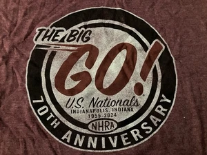 CAMISETA NHRA DRAG RACING OFICIAL 2024 NACIONALES DE ESTADOS UNIDOS 70 ANIVERSARIO TALLA XL - Imagen 1 de 2
