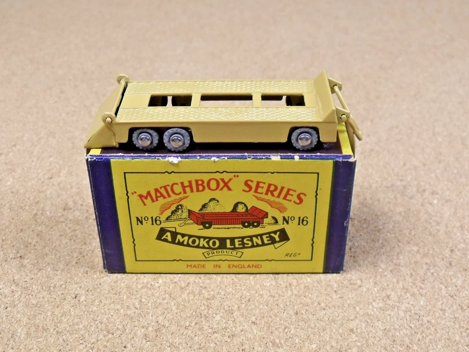 OLD VINTAGE LESNEY MATCHBOX # 16A ATLANTIC TRAILER ORIGINAL BOX - Image 1 of 4