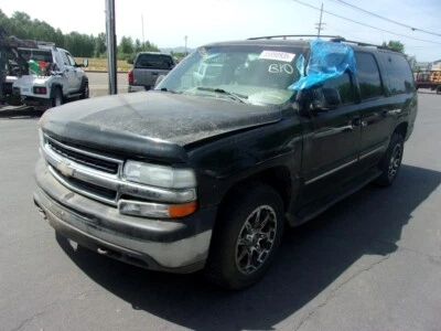 Used Air Cleaner Assembly fits: 2001 Chevrolet Suburban 1500 6.0L w/high capacit - Image 1 of 4