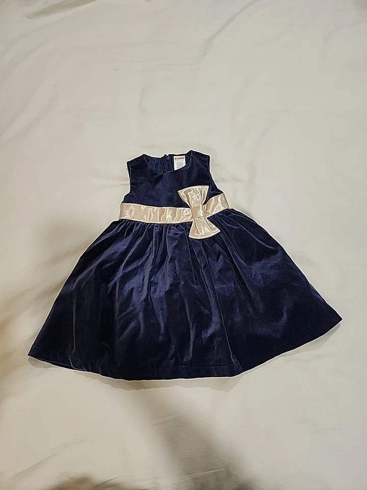 Vestido sin mangas de terciopelo azul para niña Gymboree 6-12 meses con lazo dorado claro Foto 1 de 4