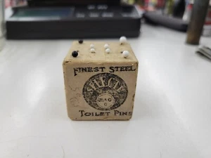 Vintage Pin Cube "Selecte" Finest Steel Toilet Pins. With 11 Mixed Pins. - Picture 1 of 7
