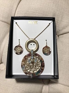MIXIT Fantasy Long Necklace and Earring Jewelry Set - Picture 1 of 3